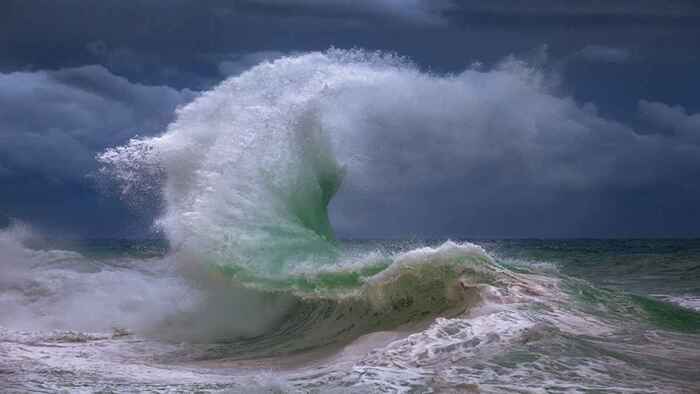 সাগরে নিম্নচাপ, দেশজুড়ে বৃষ্টির আভাস