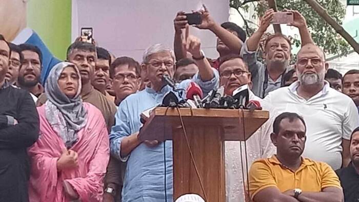 তারেক যেন দ্রুত দেশে আসেন, আল্লাহর কাছে ফখরুলের দোয়া