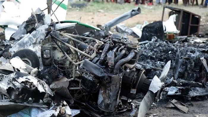 তিন মিনিট উড়েই আবাসিক ভবনে আছড়ে পড়ল বিমান, নিহত ৬