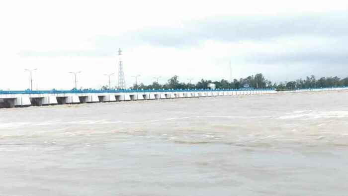 ডালিয়া পয়েন্টে তিস্তা নদীর পানি বিপৎসীমার ৭ সেমি ওপরে