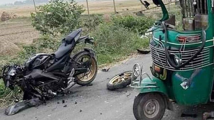 ব্রাহ্মণবাড়িয়ায় সিএনজি-মোটরসাইকেল মুখোমুখি সংঘর্ষ, নিহত ৪