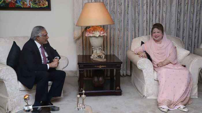 খালেদা জিয়ার সঙ্গে পাকিস্তান উপ-প্রধানমন্ত্রীর সাক্ষাৎ
