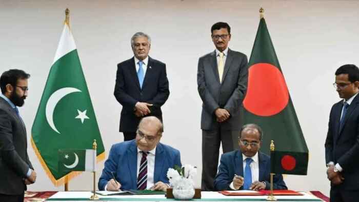 পাকিস্তান-বাংলাদেশ: বিরোধ ভুলে সম্ভাবনার নতুন দিগন্তে