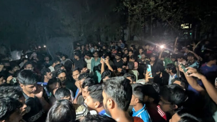 চবিতে সংঘর্ষের ঘটনায় সব পরীক্ষা স্থগিত