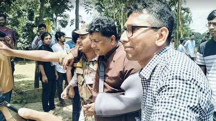 দফায় দফায় সংঘর্ষ, চবি ও আশপাশের এলাকায় ১৪৪ ধারা জারি