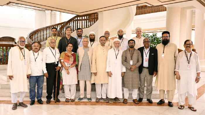 প্রধান উপদেষ্টার কাছে নির্বাচনি পরিবেশ নিয়ে উদ্বেগ জানালেন নেতারা