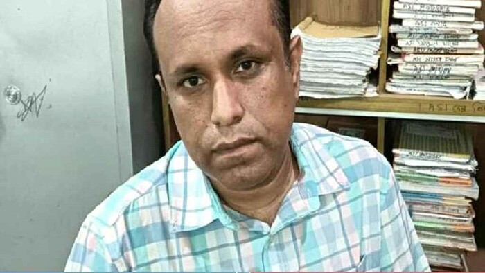 পুলিশ পিটিয়ে গ্রেপ্তার মুগদা হাসপাতালের চিকিৎসক