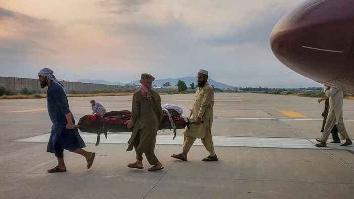 আফগানিস্তানে ভয়াবহ ভূমিকম্পে প্রাণহানি ৮০০ ছাড়াল