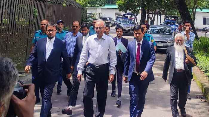 বিরোধীপক্ষ দমনে হাসিনা হিটলারের পথ অনুকরণ করতেন: মাহমুদুর রহমান