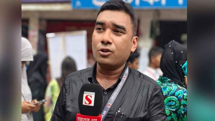 ডাকসু নির্বাচনে দায়িত্ব পালনকালে সাংবাদিকের মৃত্যু