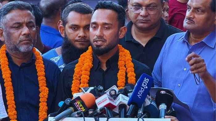 বিপুল ভোটে জিতে কোয়াবের সভাপতি হলেন মোহাম্মদ মিঠুন