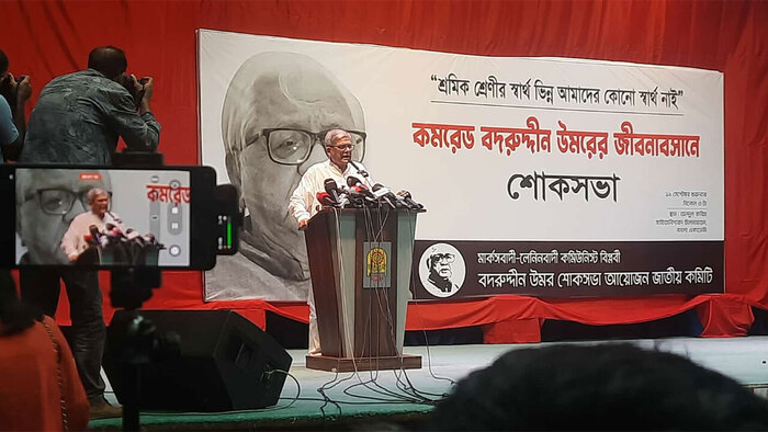 আজ যারা বিপ্লব করতে চান, তাদেরকে মানুষের কাছে চলে যেতে হবে: মির্জা ফখরুল