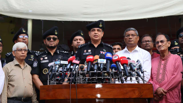 পূজায় ঢাকাসহ সারাদেশে সর্বোচ্চ নিরাপত্তা নিশ্চিত করা হয়েছে: র‍্যাব ডিজি