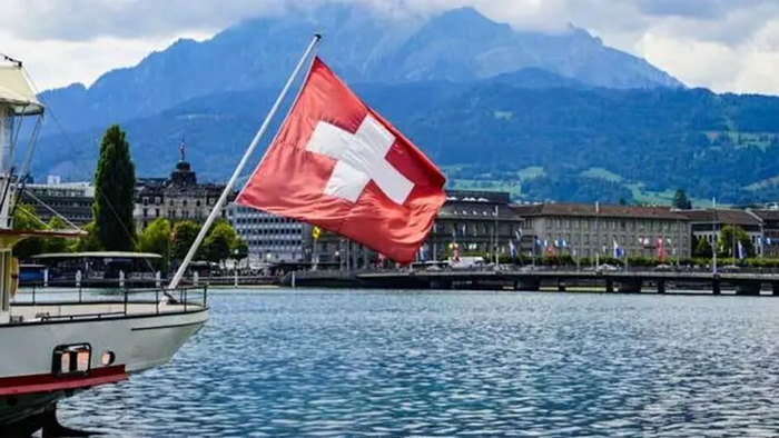আশ্রয়প্রার্থীদের বিদেশ ভ্রমণে নিষেধাজ্ঞা দেবে সুইজারল্যান্ড
