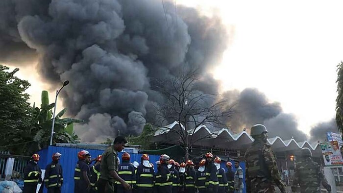 শাহজালালে আগুনের কারণে সৌদির ফ্লাইট নামল সিলেটে