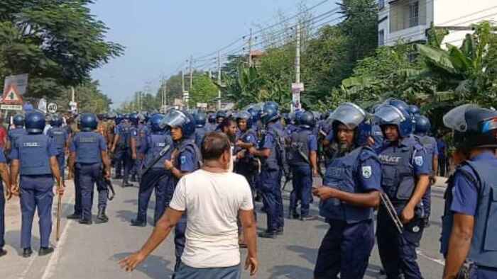 উত্তরা ইপিজেডের ৪ কোম্পানি অনির্দিষ্টকালের জন্য বন্ধ, বিক্ষোভ