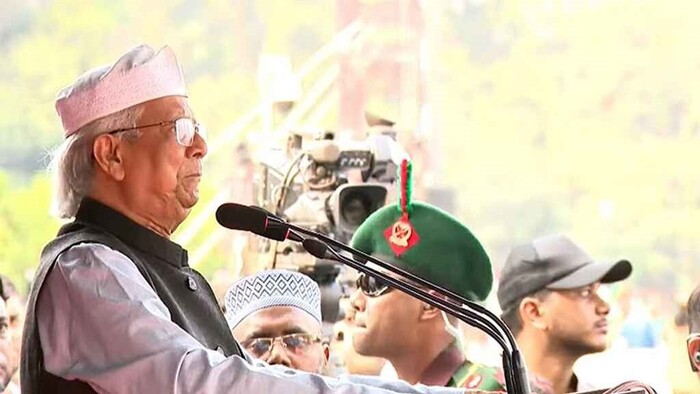 যতদিন বাংলাদেশ থাকবে, ততদিন সবার বুকে থাকবেন হাদি: প্রধান উপদেষ্টা